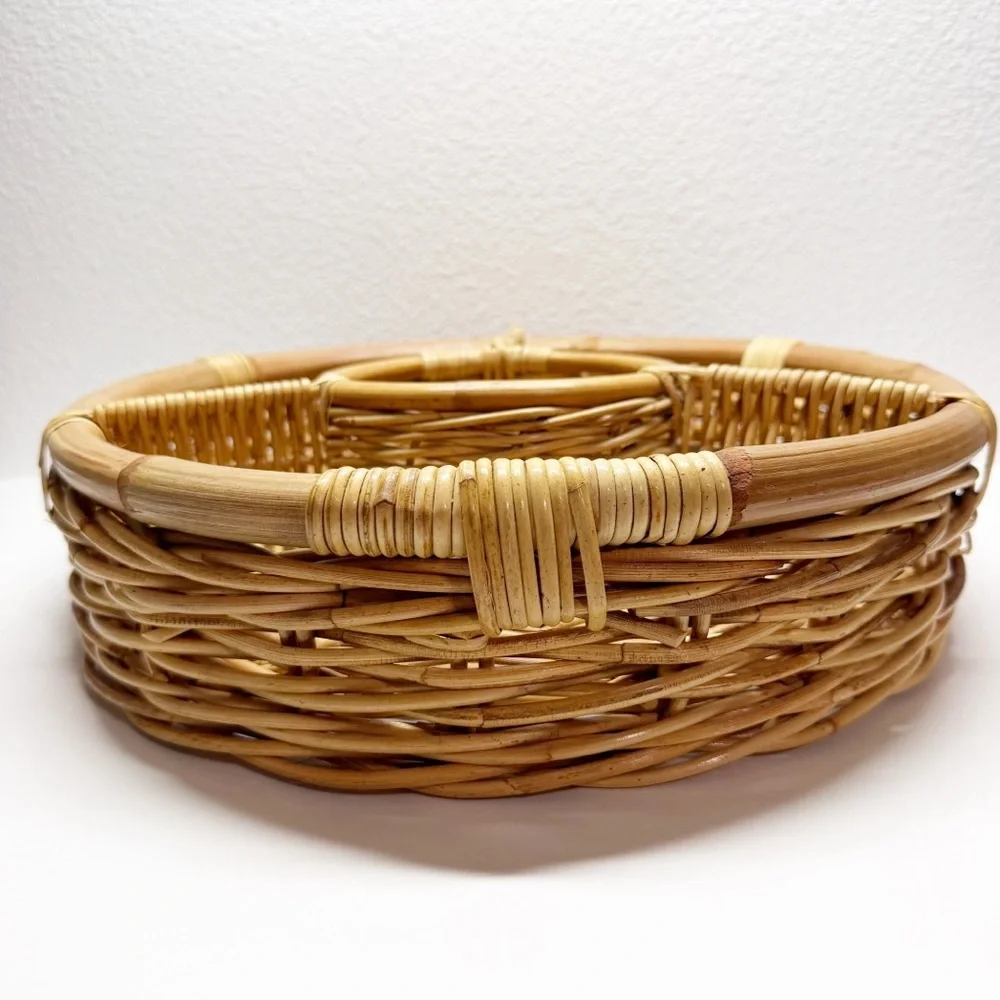 N/A wicker bamboo